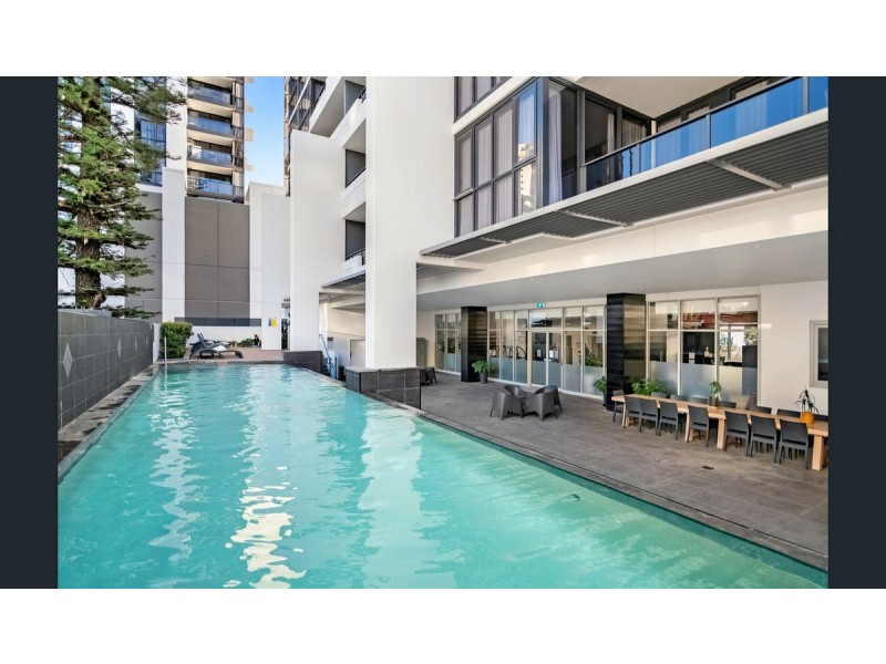 13/2729 Gold Coast Highway, Broadbeach QLD 4218