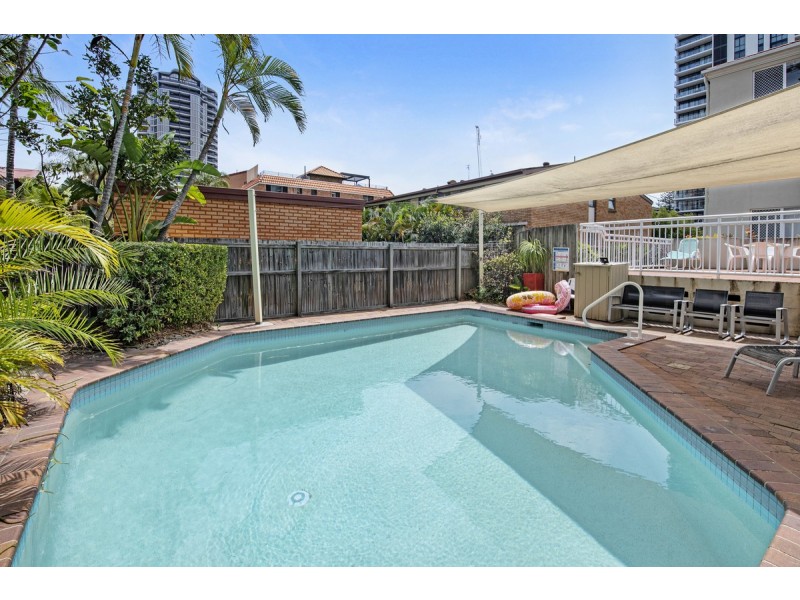 10/12-14 Britannia Avenue, Broadbeach QLD 4218
