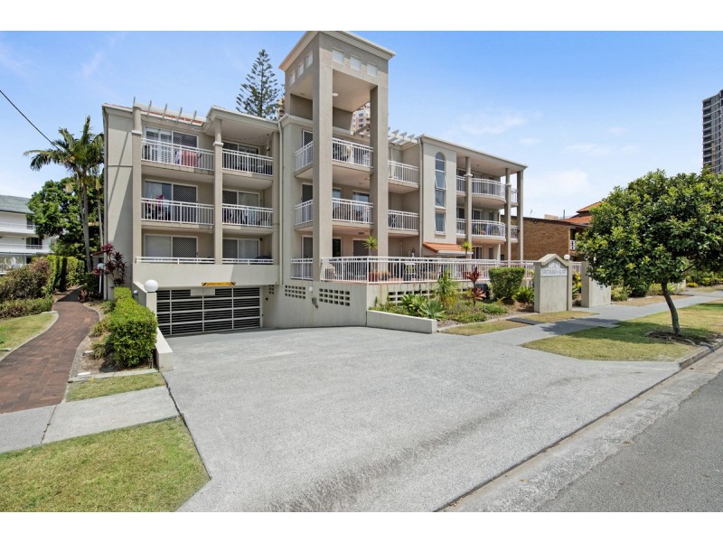 10/12-14 Britannia Avenue, Broadbeach QLD 4218