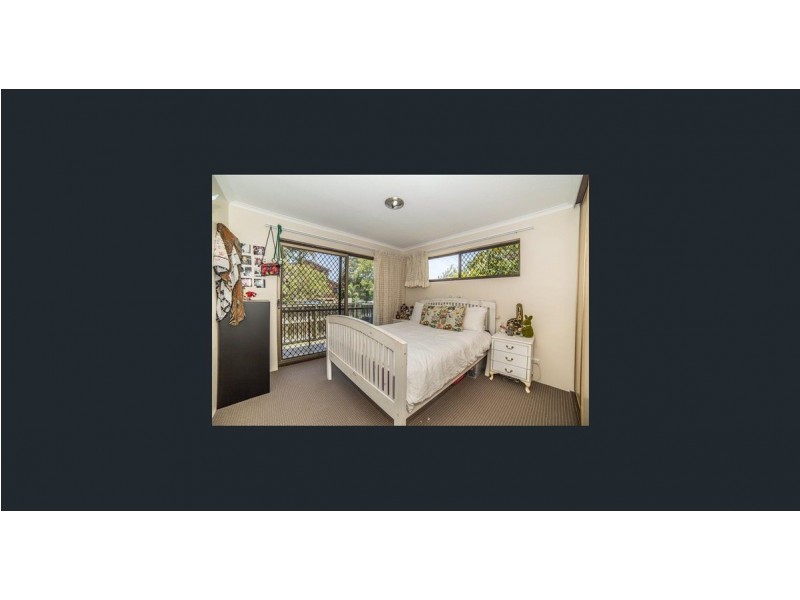 2/152 Surf Parade, Broadbeach QLD 4218