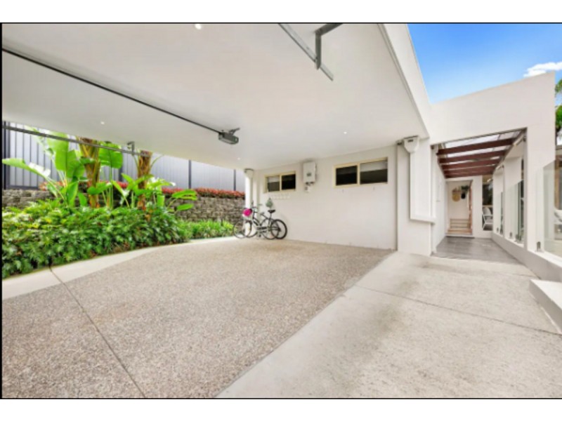 3 Goldvilla Drive, Elanora QLD 4221