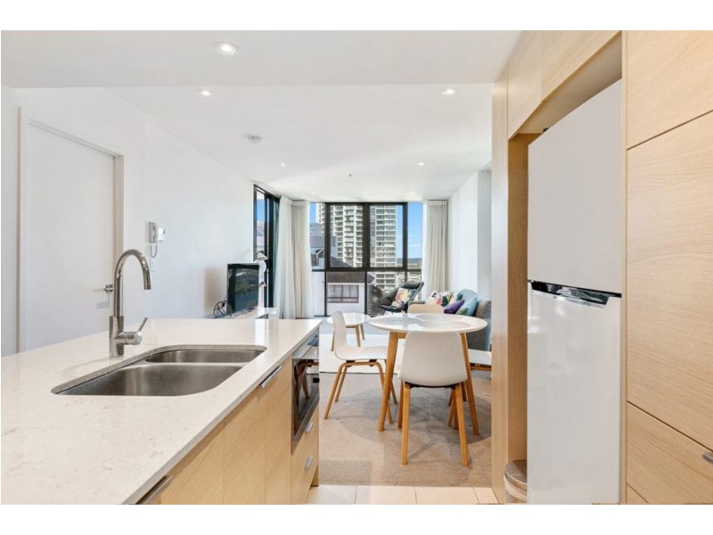 1406/2663 Gold Coast Highway, Broadbeach QLD 4218