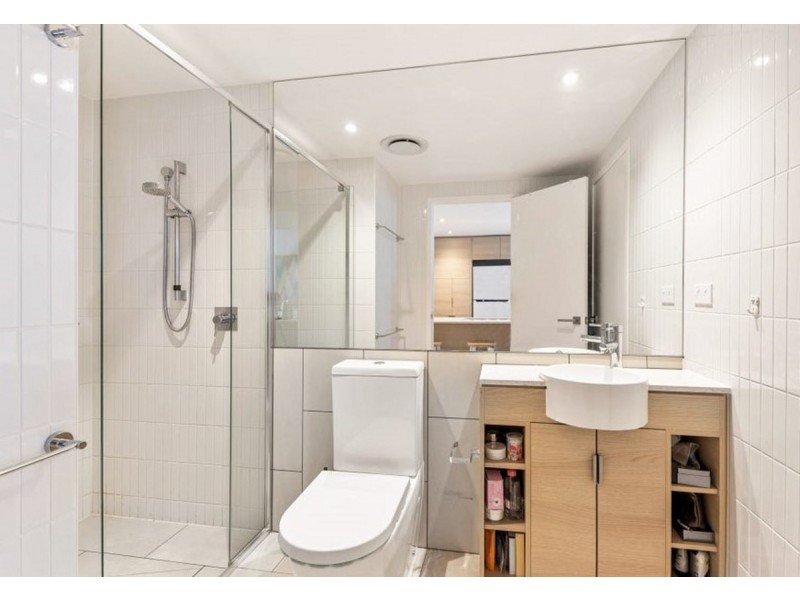 1406/2663 Gold Coast Highway, Broadbeach QLD 4218