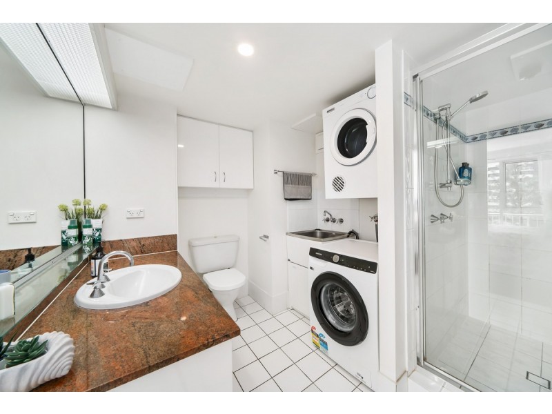 503/10 Vista Street, Surfers Paradise QLD 4217