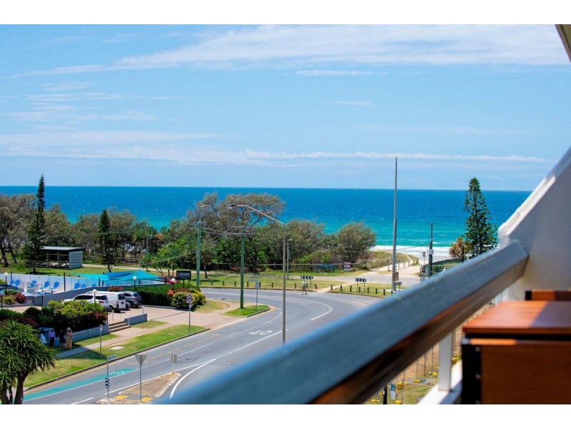 503/2 Queensland Avenue, Broadbeach QLD 4218