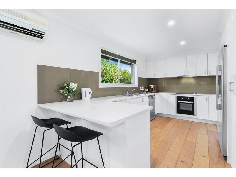 20 Japonica Drive, Palm Beach QLD 4221