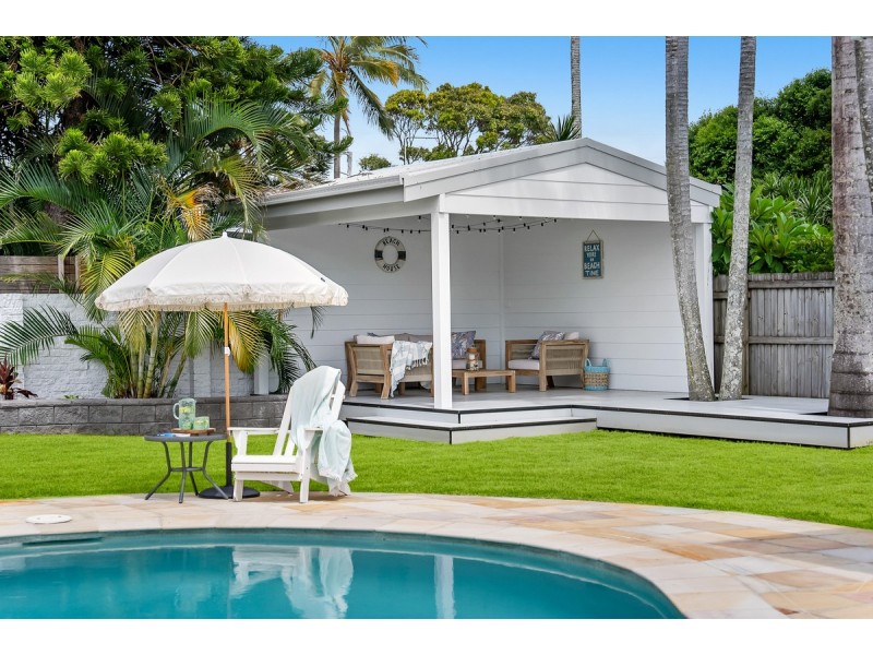 16 Skiff Street, Southport QLD 4215