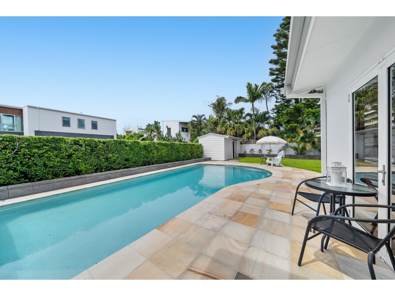 16 Skiff Street, Southport QLD 4215