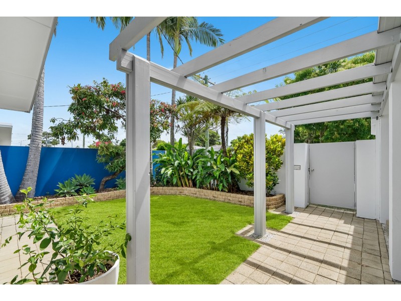 16 Skiff Street, Southport QLD 4215