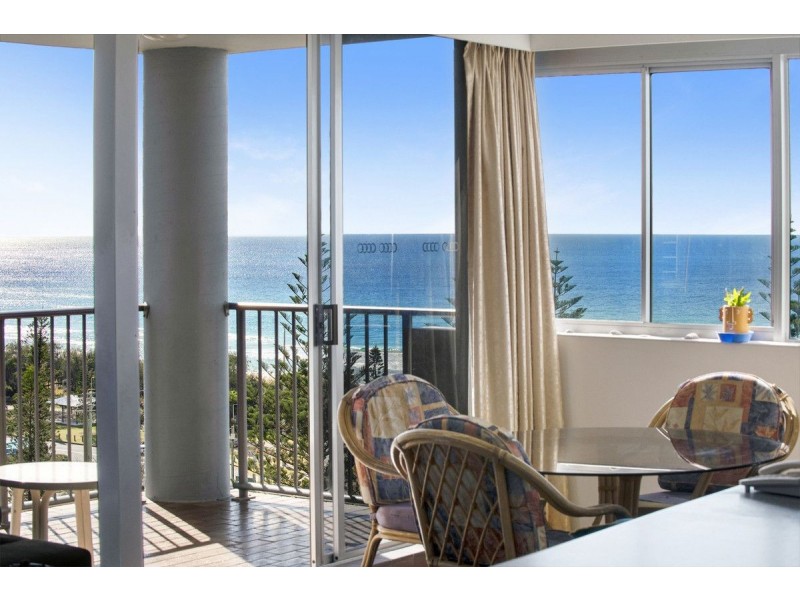 36/155 Old Burleigh Road, Broadbeach QLD 4218