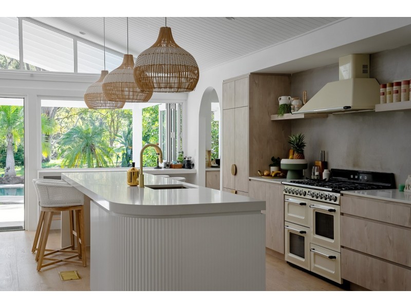 587 Guanaba Creek Road, Guanaba QLD 4210