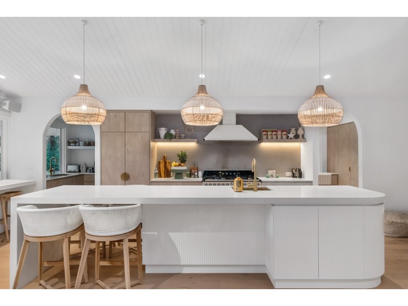 587 Guanaba Creek Road, Guanaba QLD 4210