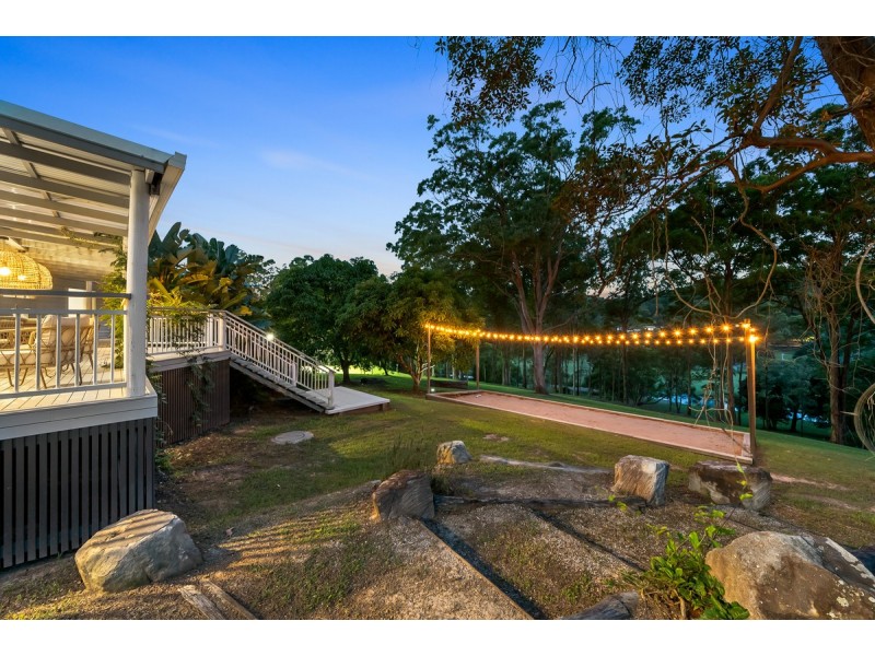 587 Guanaba Creek Road, Guanaba QLD 4210