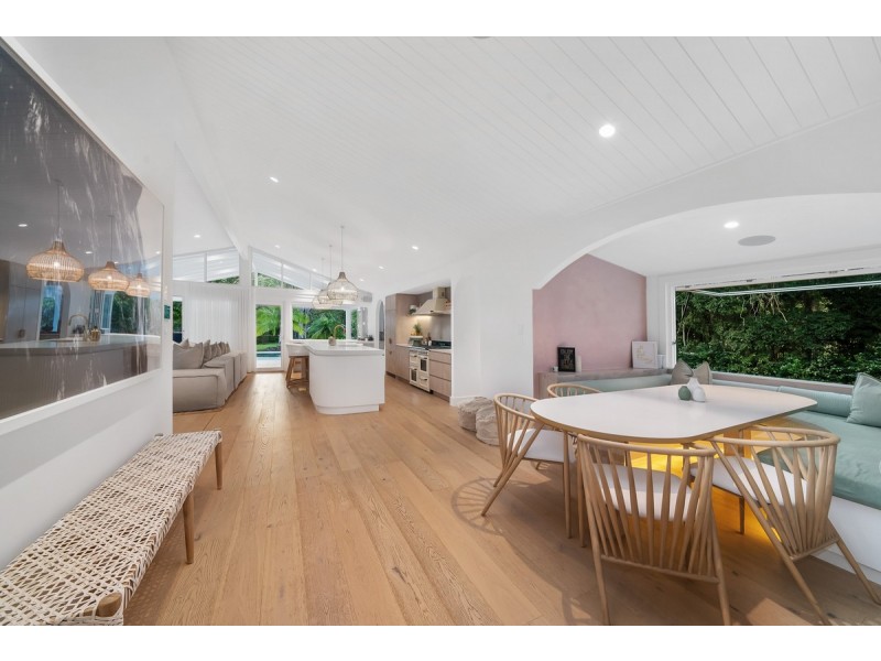 587 Guanaba Creek Road, Guanaba QLD 4210