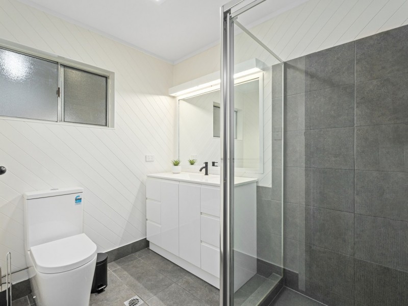 25 Durham Street, Southport QLD 4215