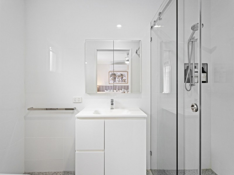 25 Durham Street, Southport QLD 4215