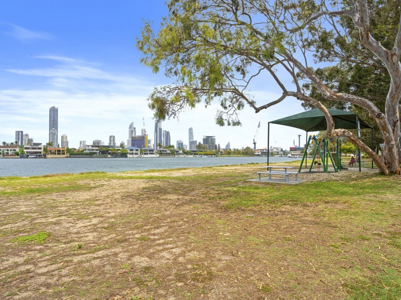 25 Durham Street, Southport QLD 4215