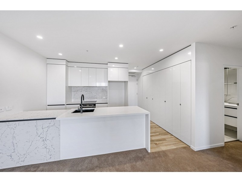 20/16-18 Chelsea Avenue, Broadbeach QLD 4218