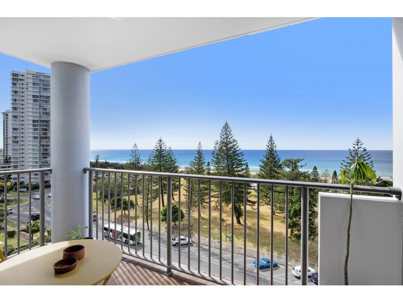 33/155 Old Burleigh Road, Broadbeach QLD 4218
