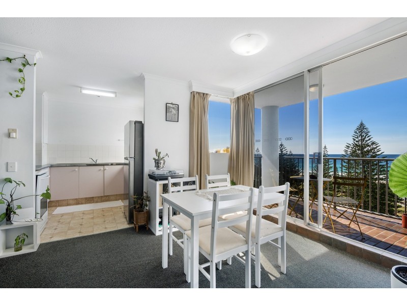 33/155 Old Burleigh Road, Broadbeach QLD 4218