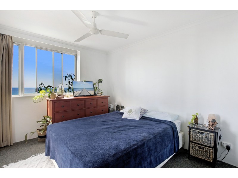 33/155 Old Burleigh Road, Broadbeach QLD 4218