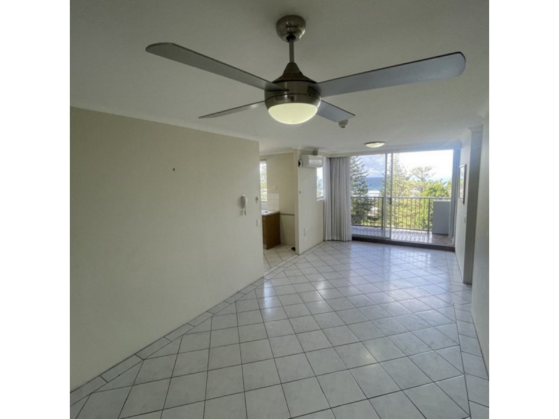 25/155 Old Burleigh Road, Broadbeach QLD 4218