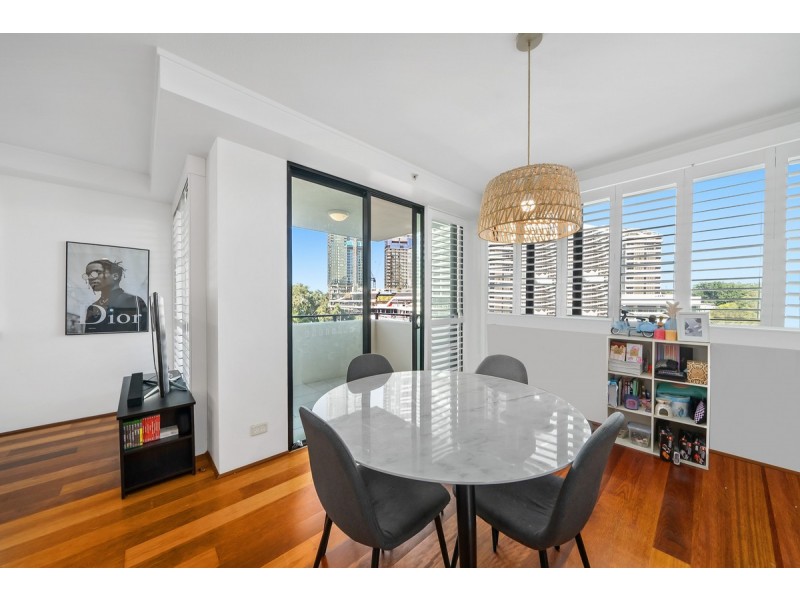 301/2685-2689 Gold Coast Highway, Broadbeach QLD 4218