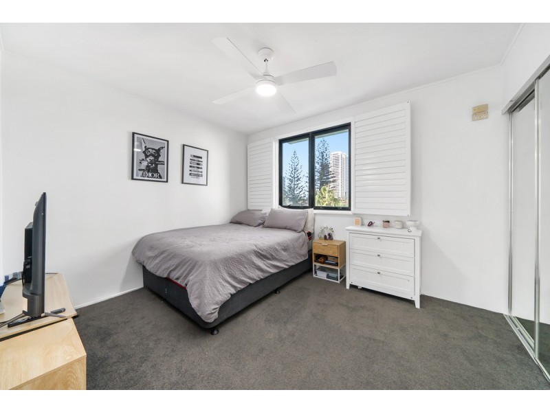 301/2685-2689 Gold Coast Highway, Broadbeach QLD 4218