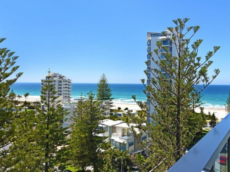 502/95 Old Burleigh Road, Broadbeach QLD 4218
