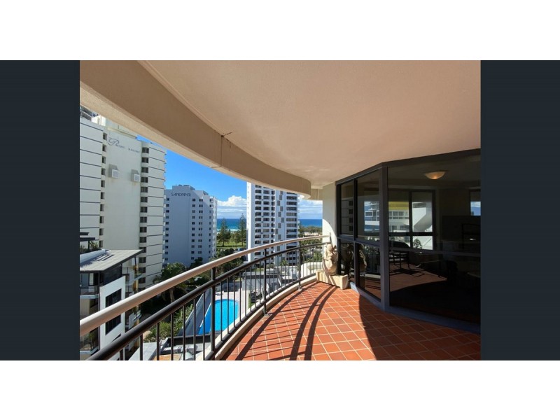 103/15 Victoria Avenue, Broadbeach QLD 4218