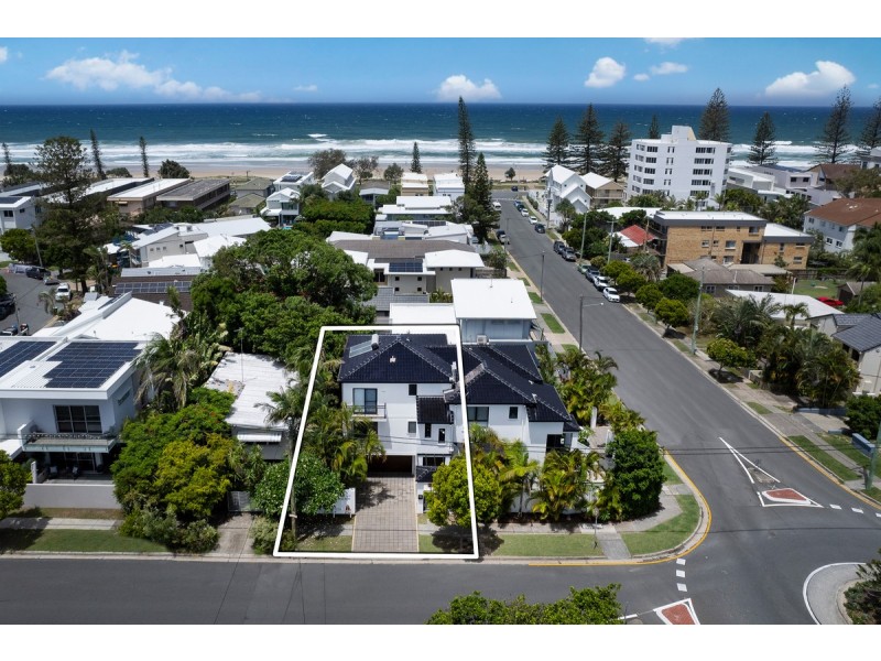 29 Redondo Avenue, Miami QLD 4220