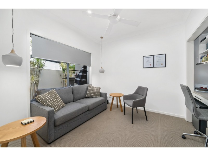 7014A The Boulevard, Benowa QLD 4217