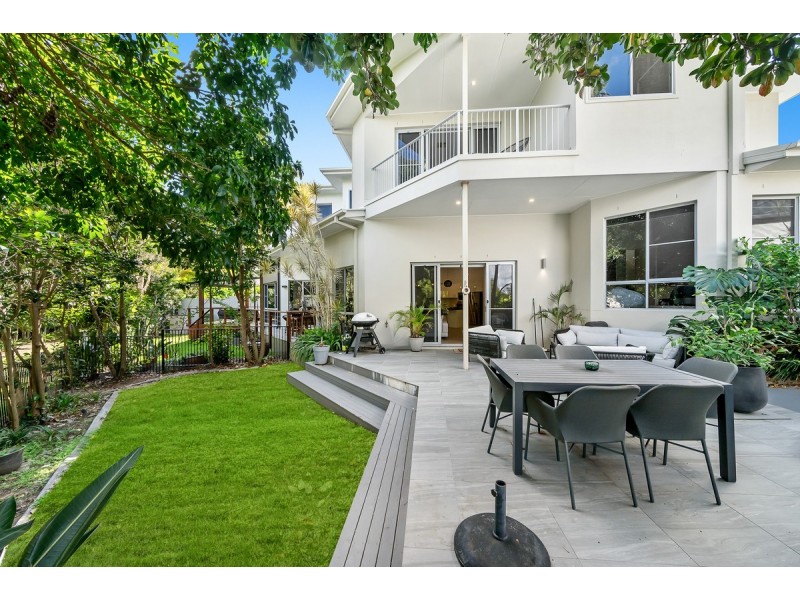 7014A The Boulevard, Benowa QLD 4217