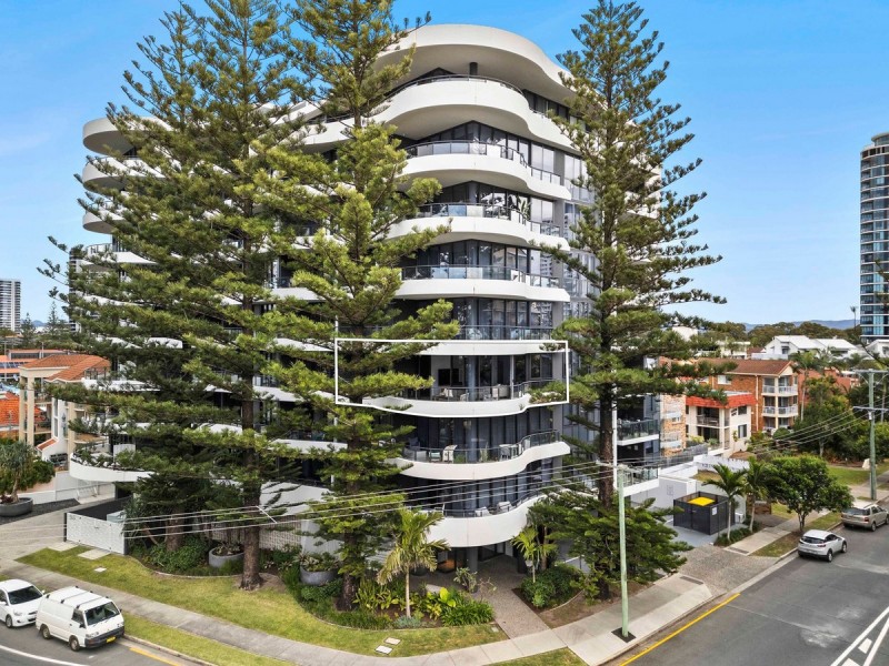 301/95 Old Burleigh Road, Broadbeach QLD 4218
