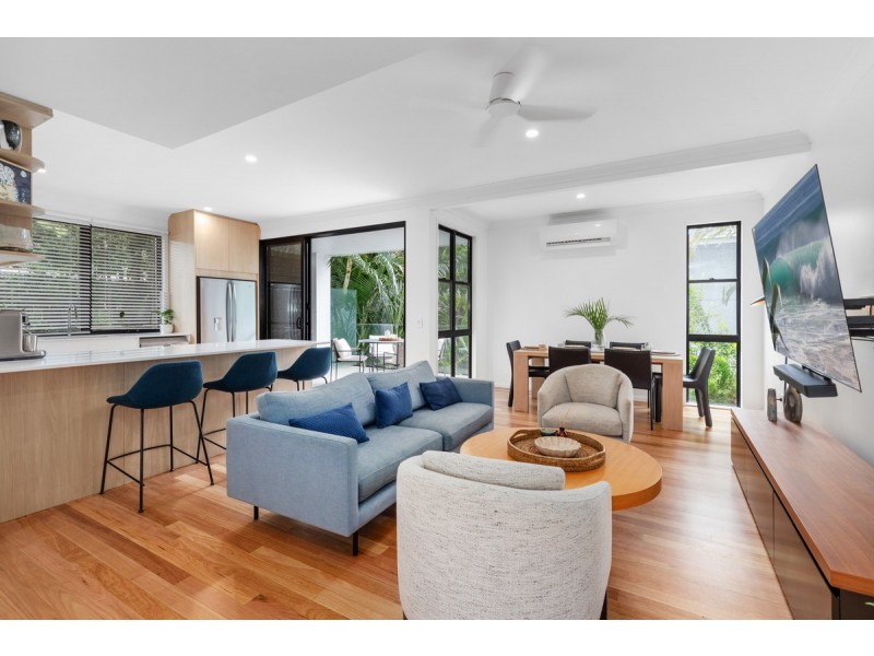 29 Redondo Avenue, Miami QLD 4220