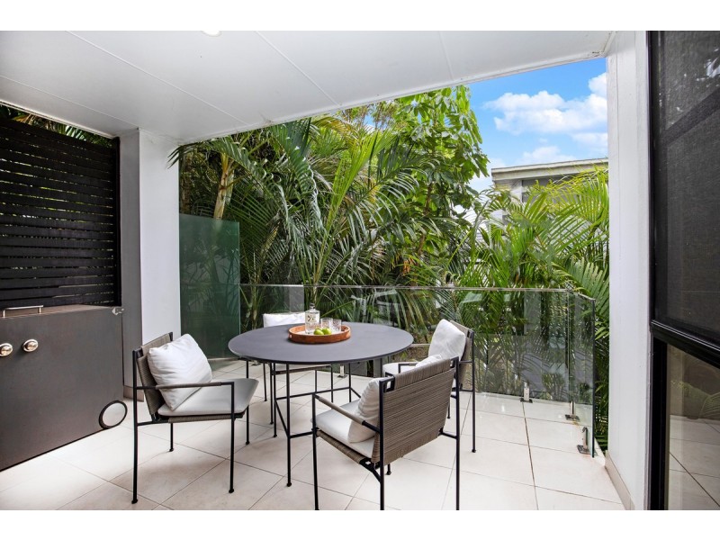 29 Redondo Avenue, Miami QLD 4220