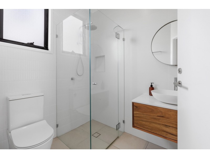 29 Redondo Avenue, Miami QLD 4220