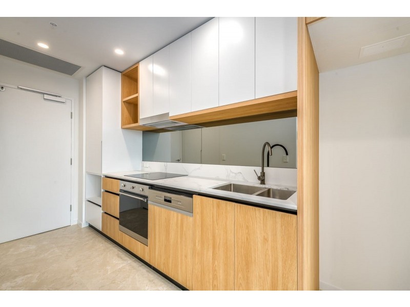 805/28-30 Second Avenue, Broadbeach QLD 4218
