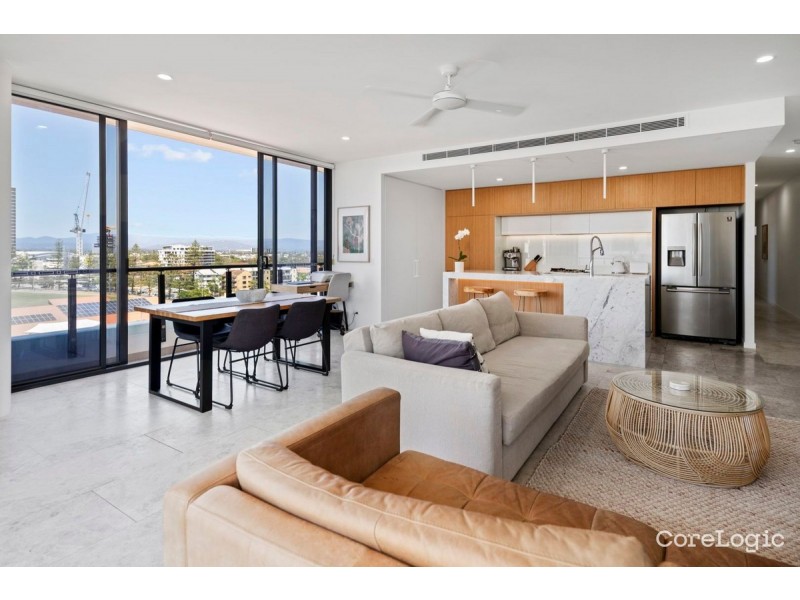 704/95 Old Burleigh Road, Broadbeach QLD 4218