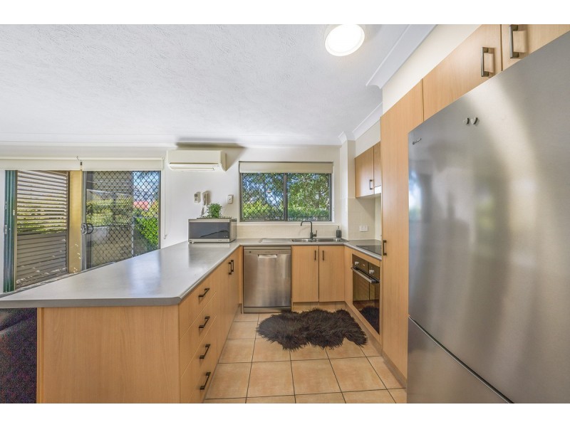 1/3 Tate Street, Southport QLD 4215