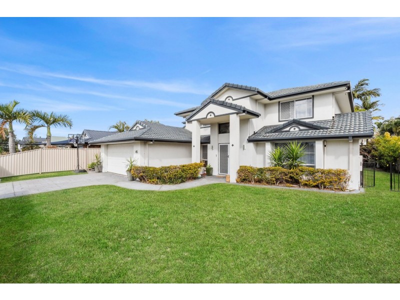 45 Monterey Keys Drive, Helensvale QLD 4212