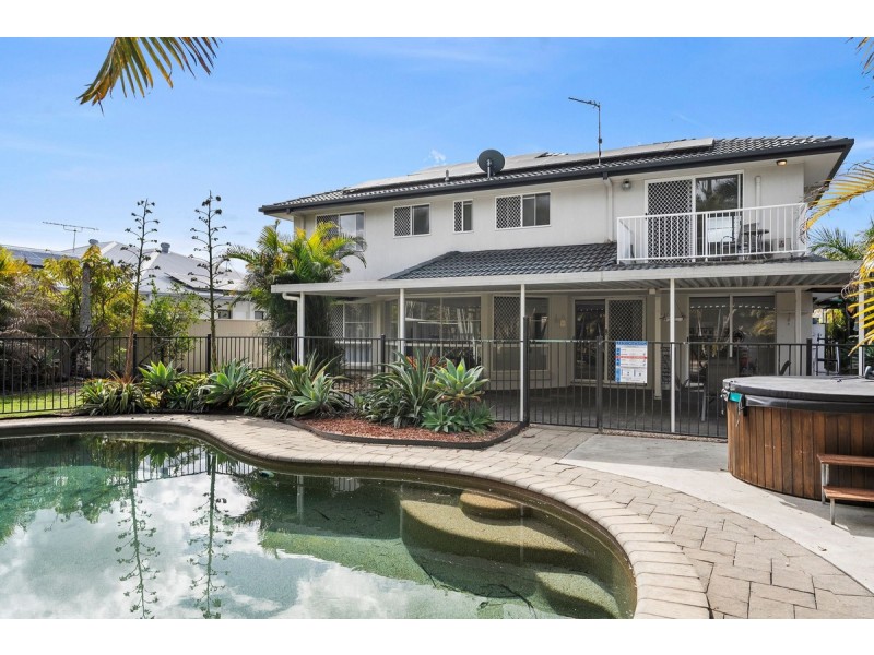 45 Monterey Keys Drive, Helensvale QLD 4212