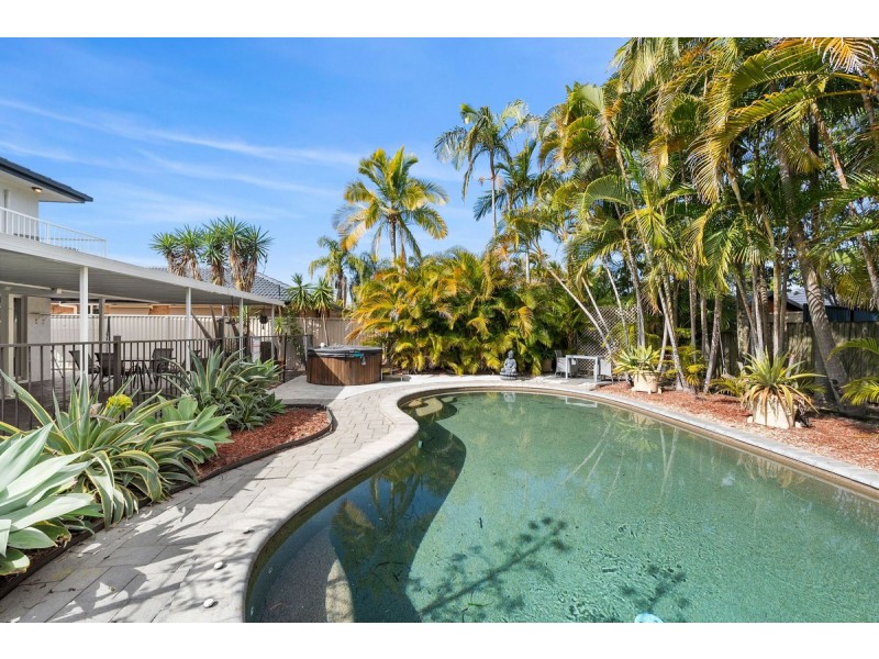 45 Monterey Keys Drive, Helensvale QLD 4212