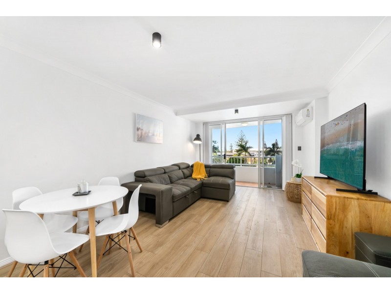3035/2623-2633 Gold Coast Highway, Broadbeach QLD 4218