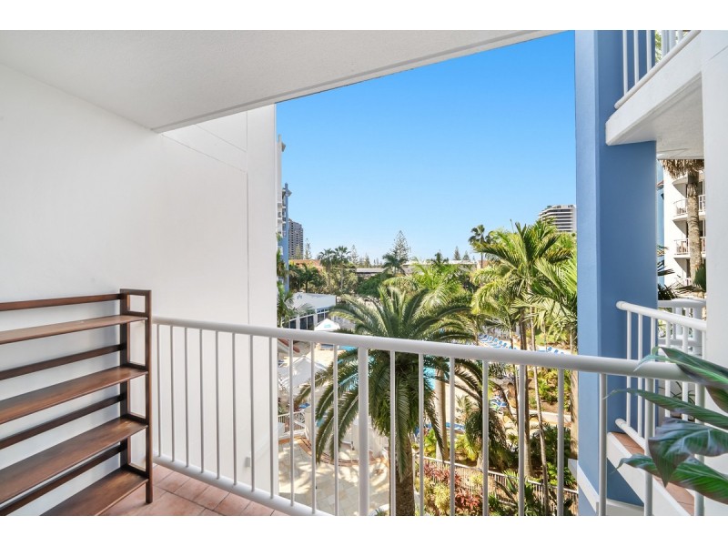 3035/2623-2633 Gold Coast Highway, Broadbeach QLD 4218