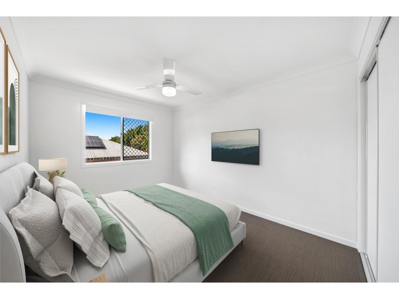 13 Sturt Street, Oxenford QLD 4210