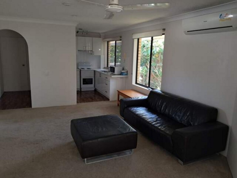 6/7 Lather Street, Southport QLD 4215