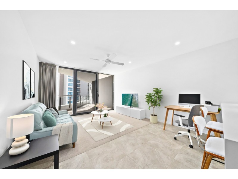 303/95 Old Burleigh Road, Broadbeach QLD 4218