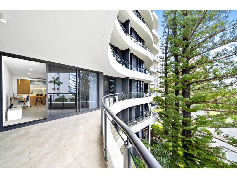 303/95 Old Burleigh Road, Broadbeach QLD 4218