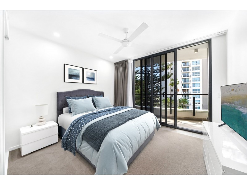 303/95 Old Burleigh Road, Broadbeach QLD 4218